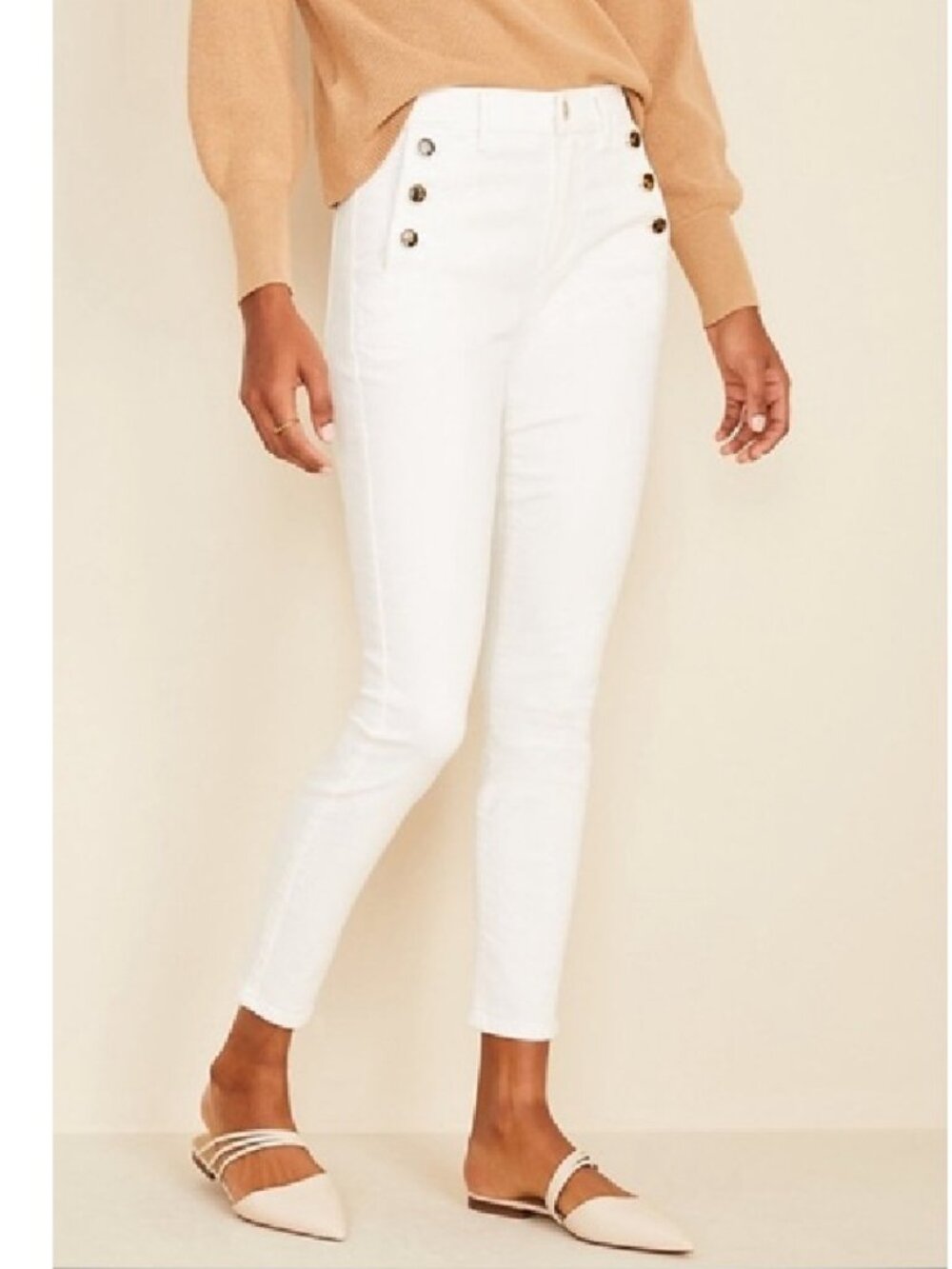NWT - Ann Taylor White Skinny Jeans with Sailor Buttons - Sz 6